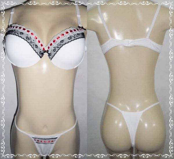 Conjunto de lingerie tricolor